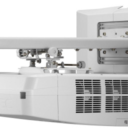 Проектор NEC UM351W + настенное крепление