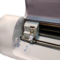 Режущий плоттер Vicsign Q3