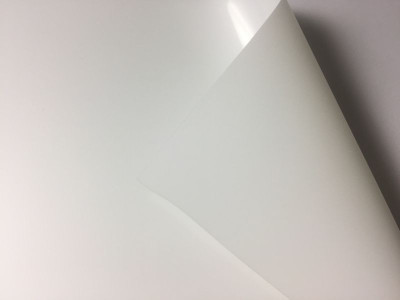 Пленка рулонная Бэклит, глянцевая, 280 г/кв.м, 1270 мм, 30 м