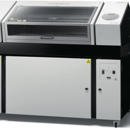 Сувенирный УФ-принтер Roland VersaUV LEF2-300